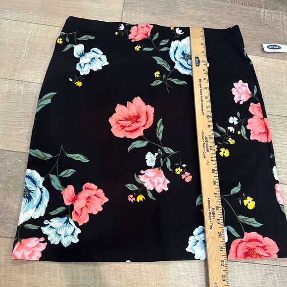 Floral Print Black Knee-Length Skirt Large Old Navy Polyester & Spandex Womens N - Picture 3 of 8